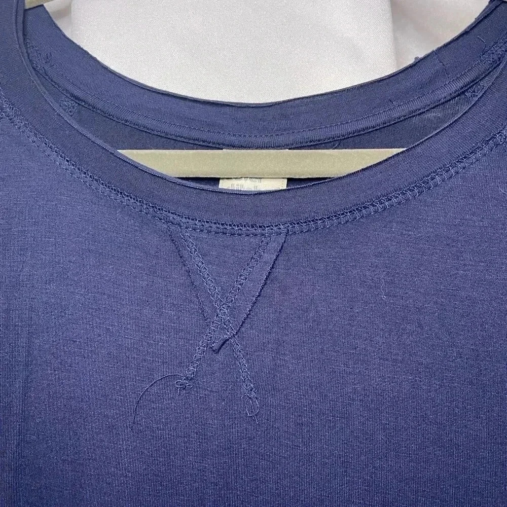 Cover Stitched 3/4 studded sleeve tshirt - Picture 5 of 5